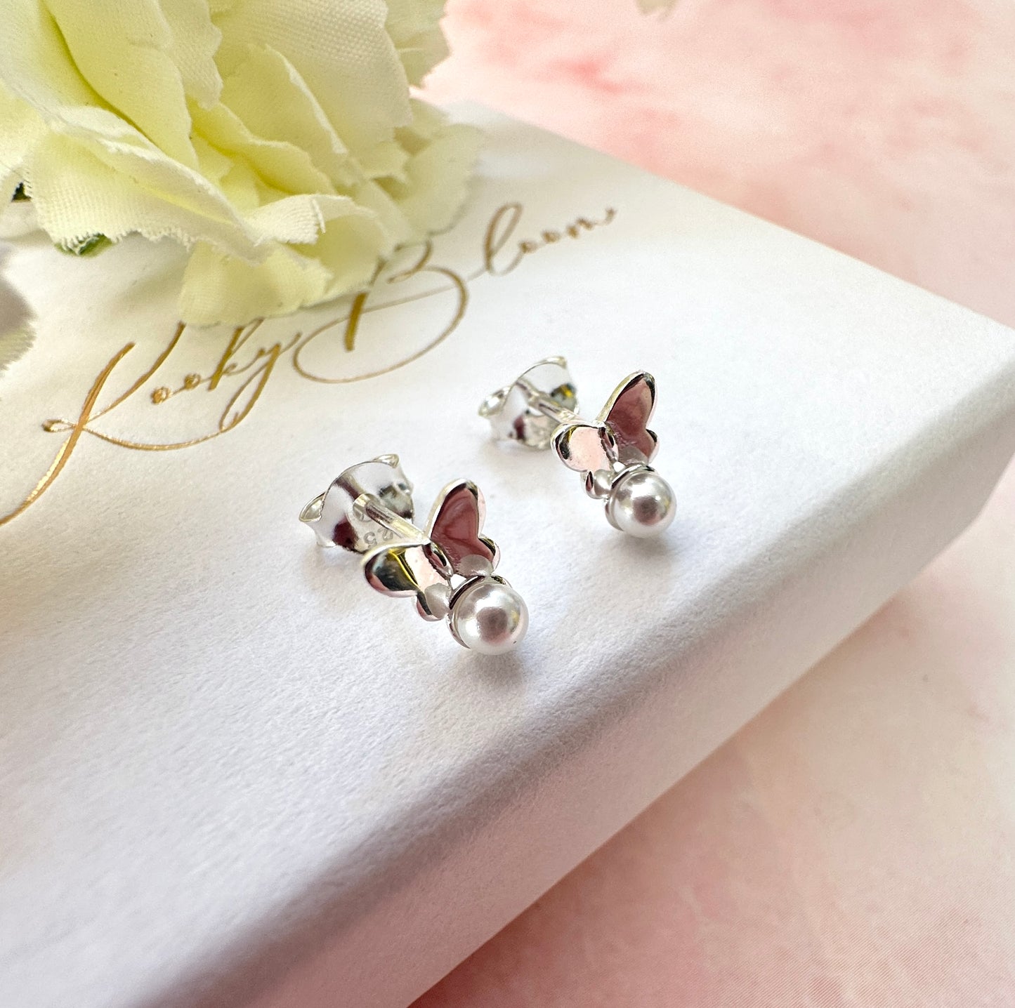 925 Sterling silver Butterfly Pearl stud earrings.