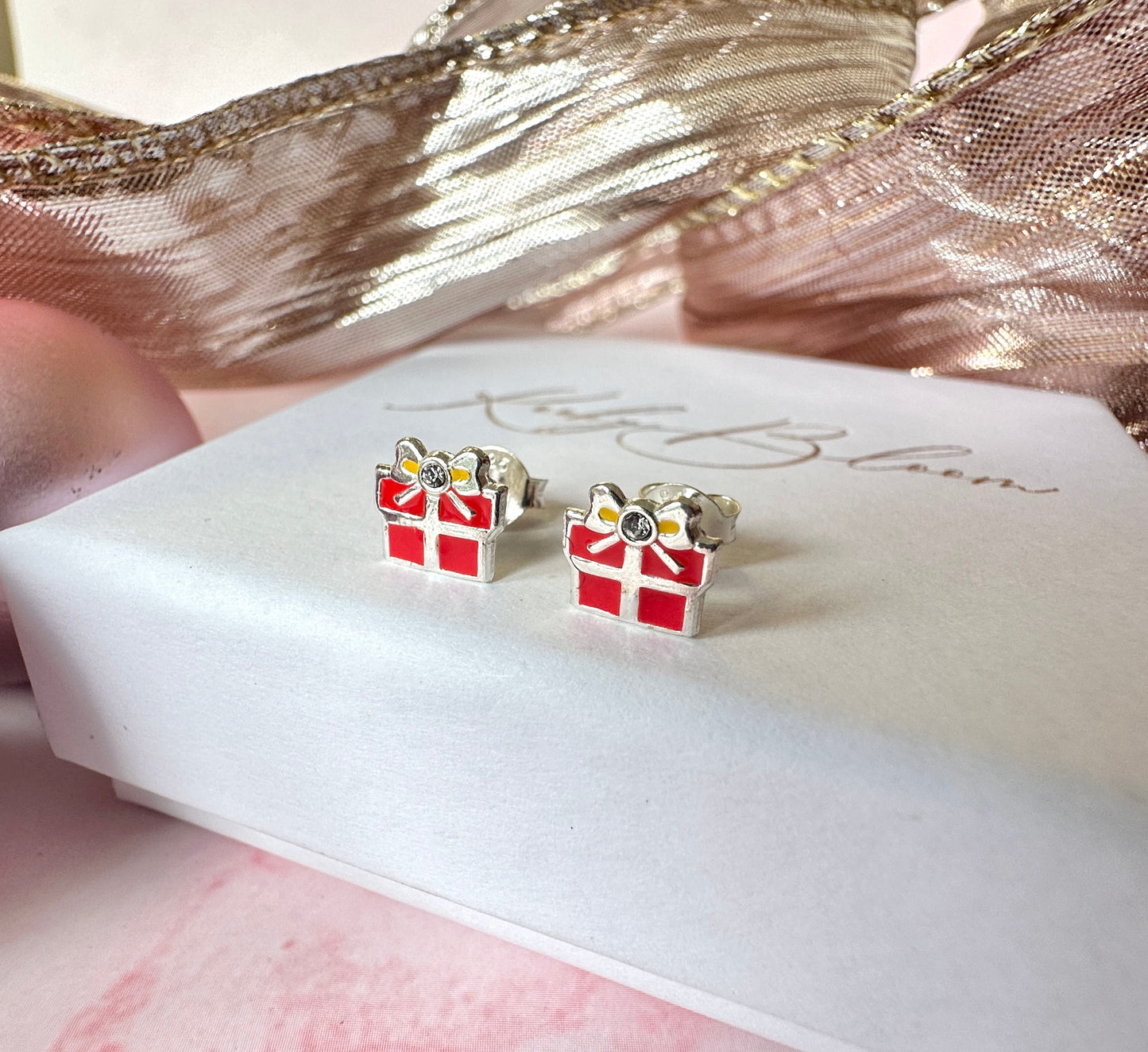 925 sterling silver Christmas Present stud earrings.