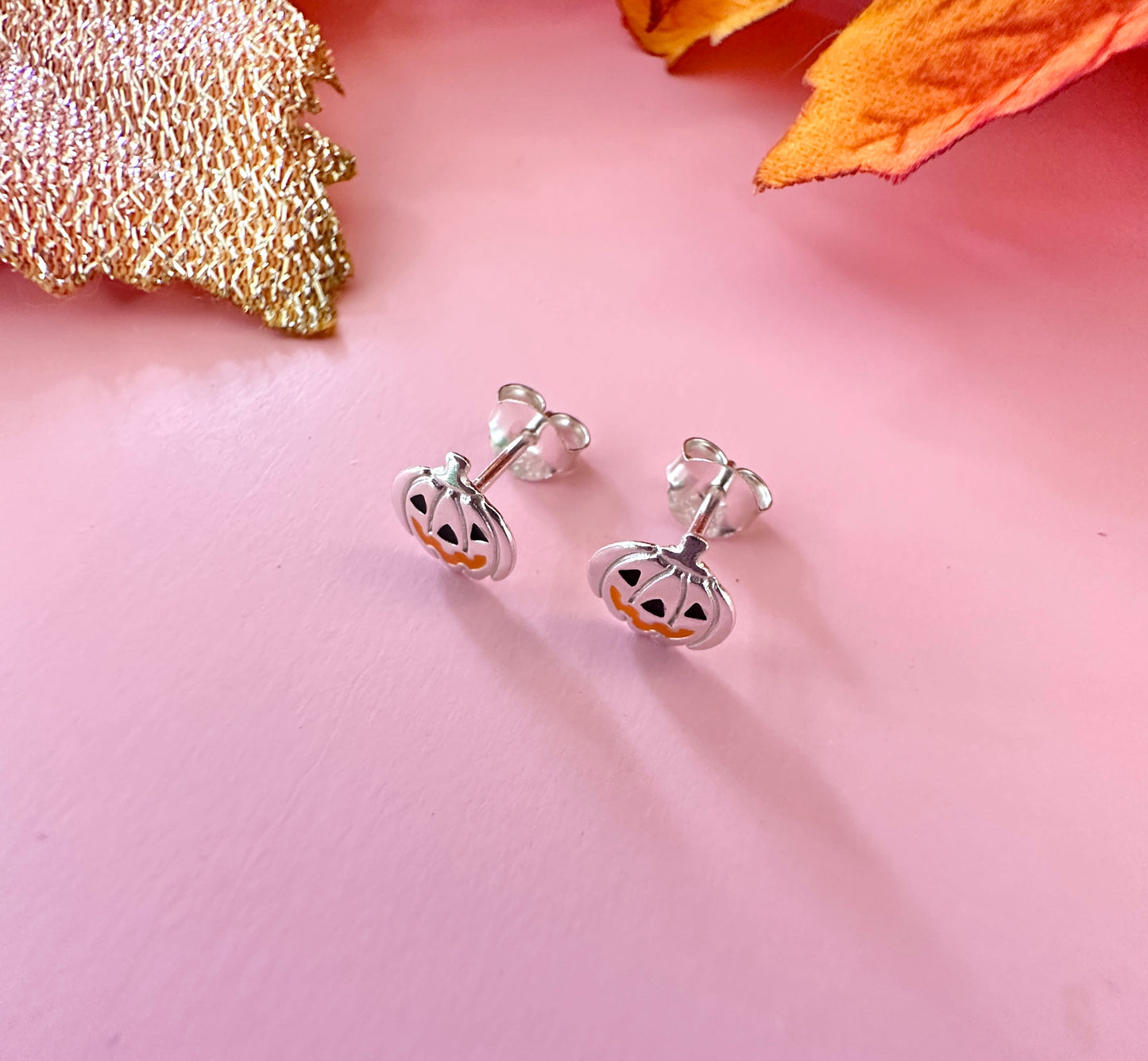 925 sterling silver Pumpkin face stud earrings.
