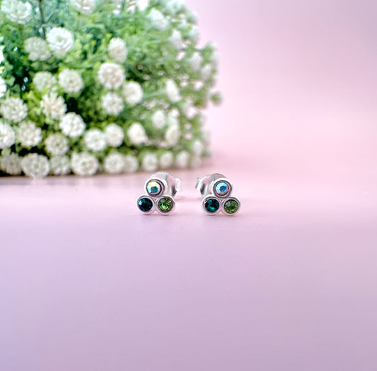 925 Sterling silver Green diamanté Tri-Bead stud earrings.
