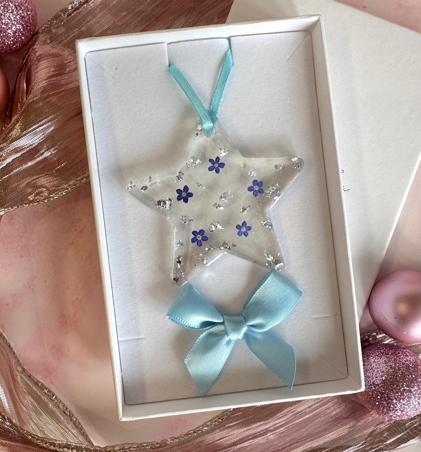 (PRE-ORDER) Forget me not Star Bauble