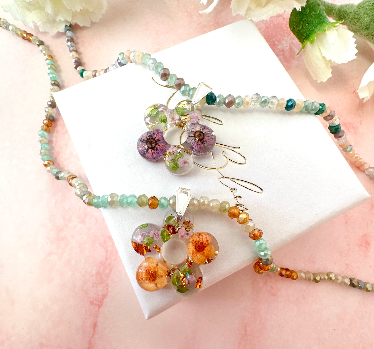 Colourful Glass beaded Bloom flower necklace.