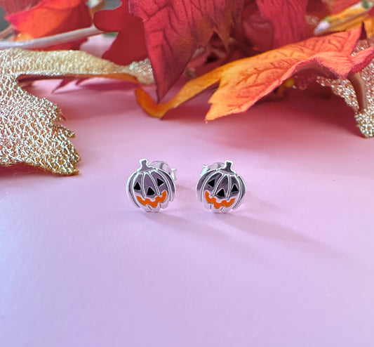 925 sterling silver Pumpkin face stud earrings.