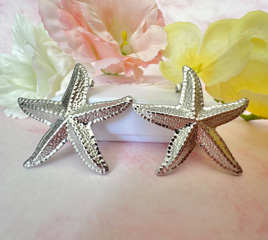 Silver Oversized Starfish stud earrings.