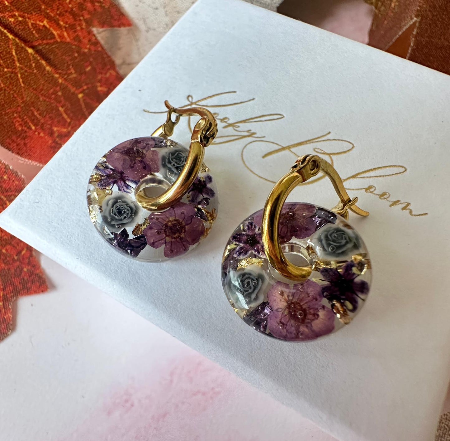 Nightshade flower Donut earrings