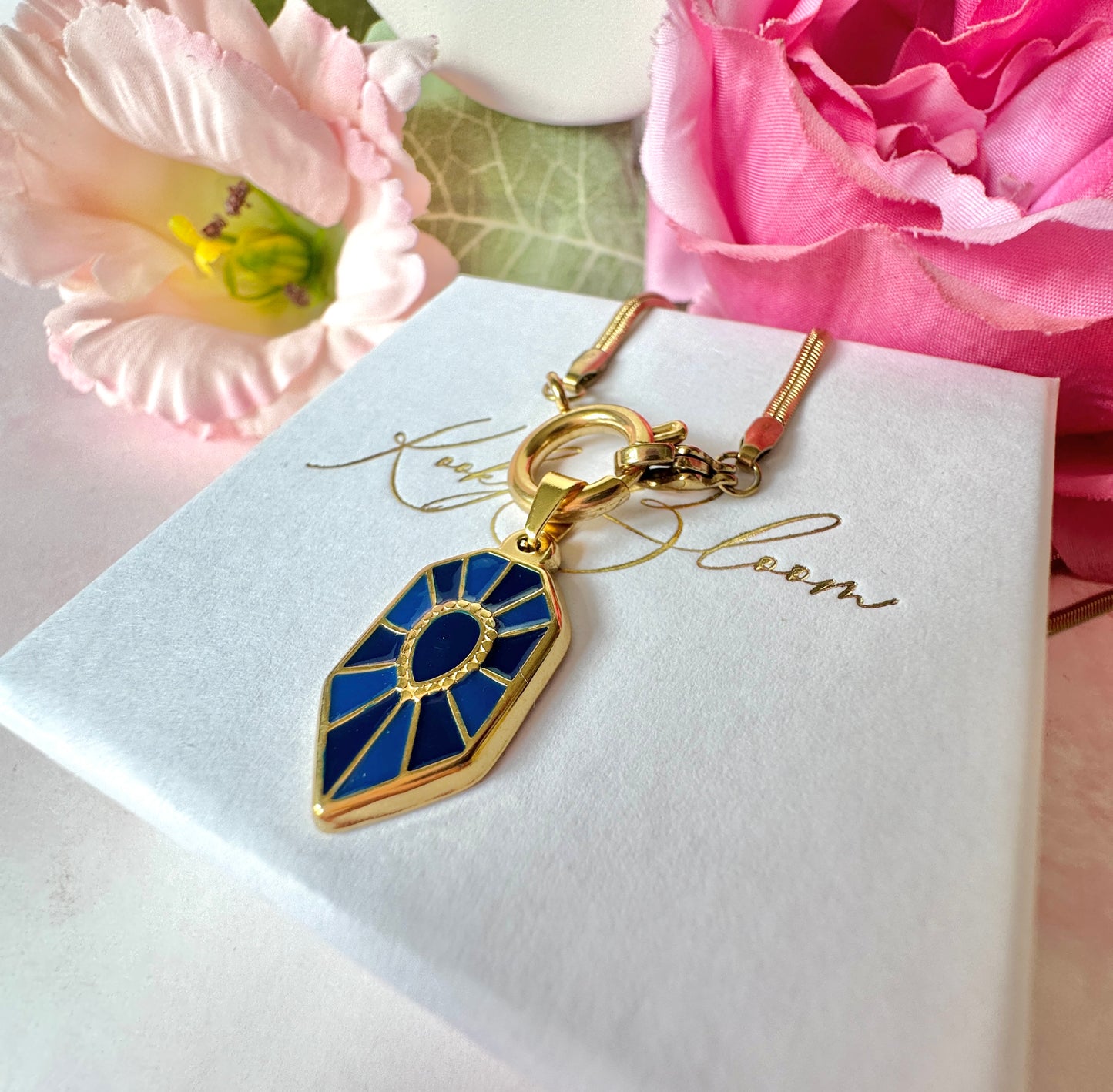 Gold Blue pendant clasp necklace.