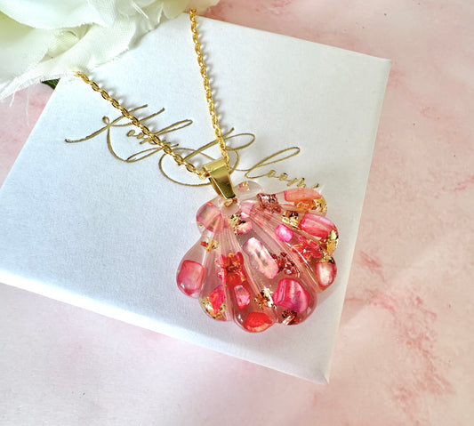 Gold Pink Coral Seashell Bloom Necklace