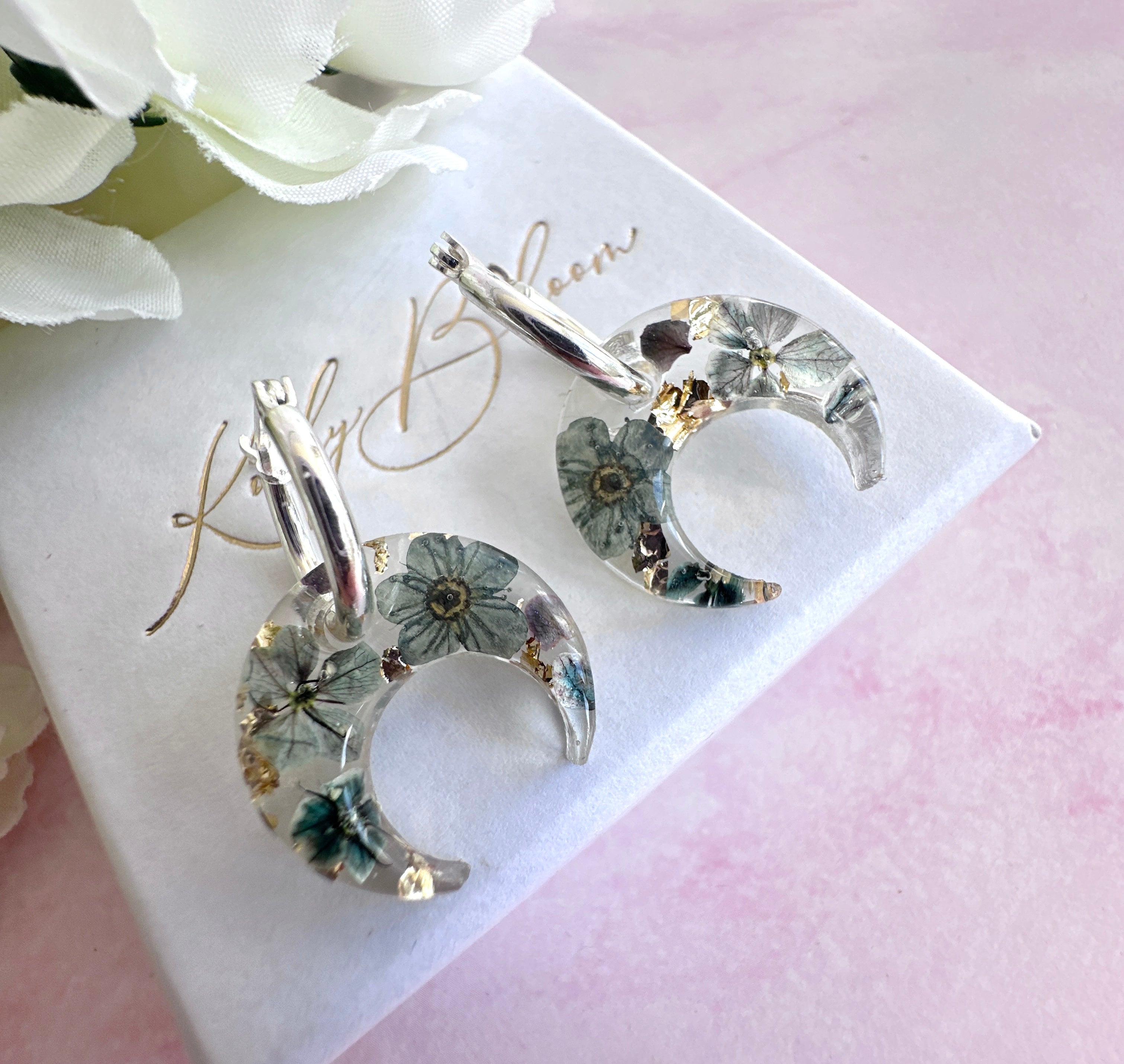 Midnight petal flower crescent earrings