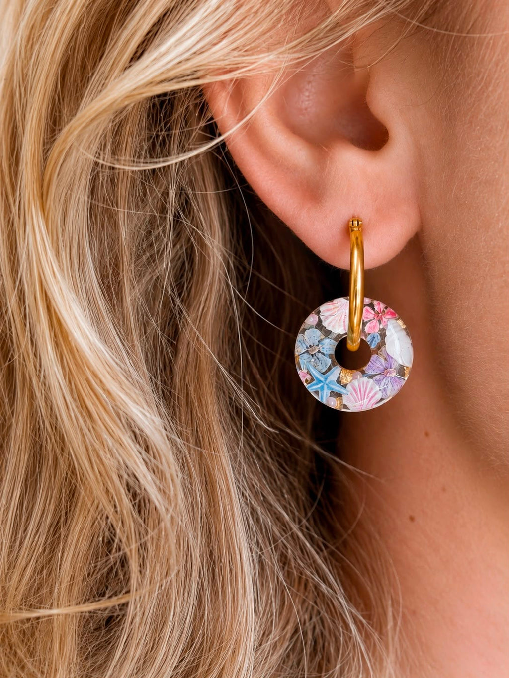 Pastel Mini seaside bloom donut earrings.