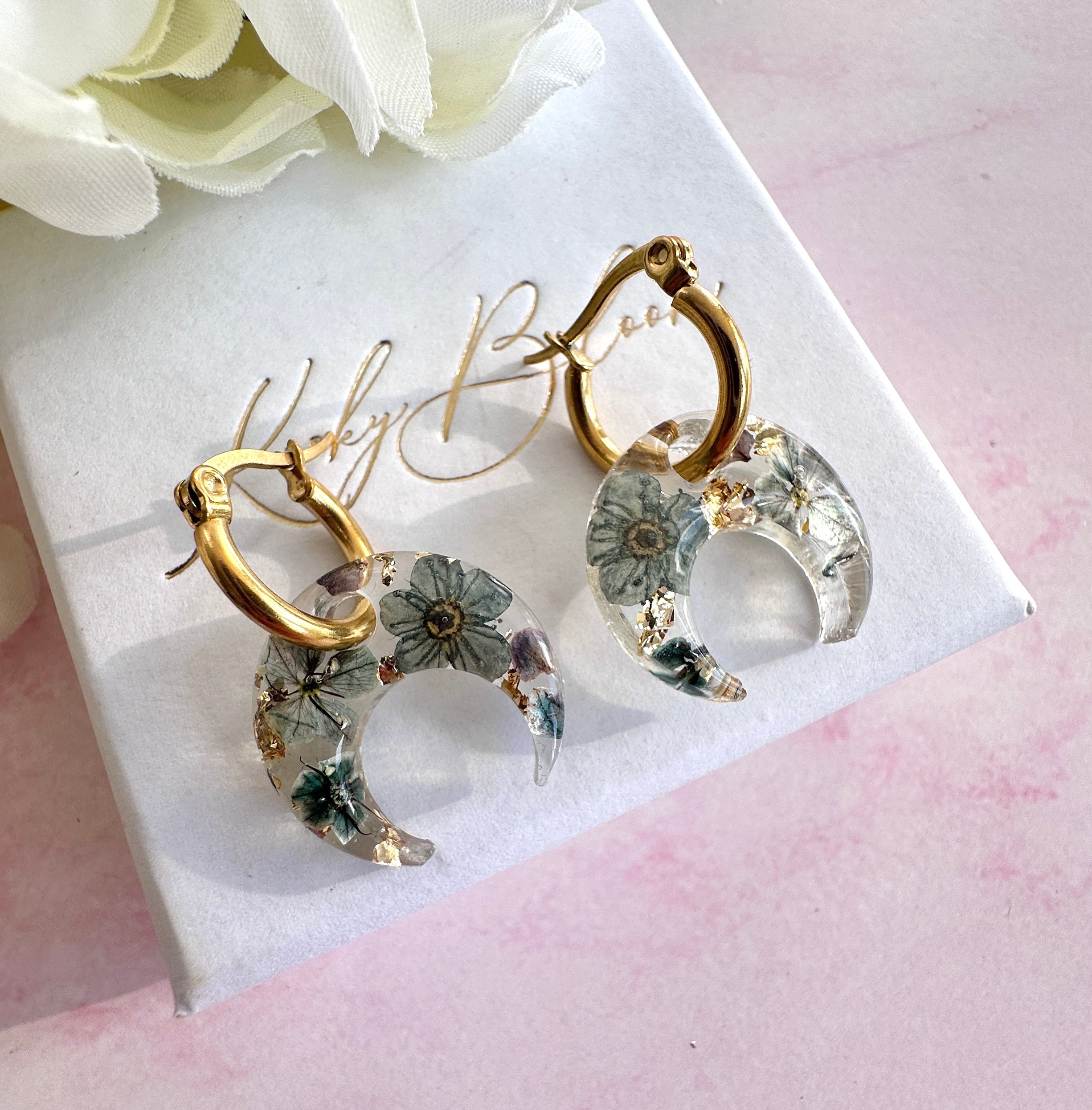 Midnight petal flower crescent earrings