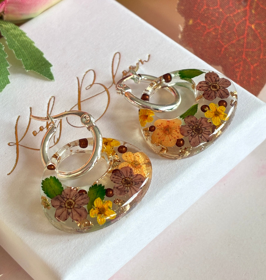 Retro Autumnal Oval hoop earrings