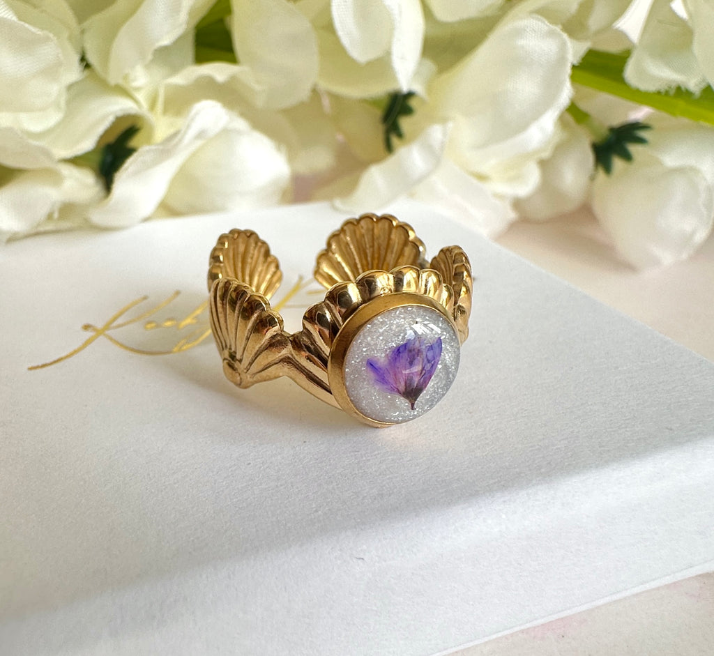 Gold seashell Purple blossom cuff ring.
