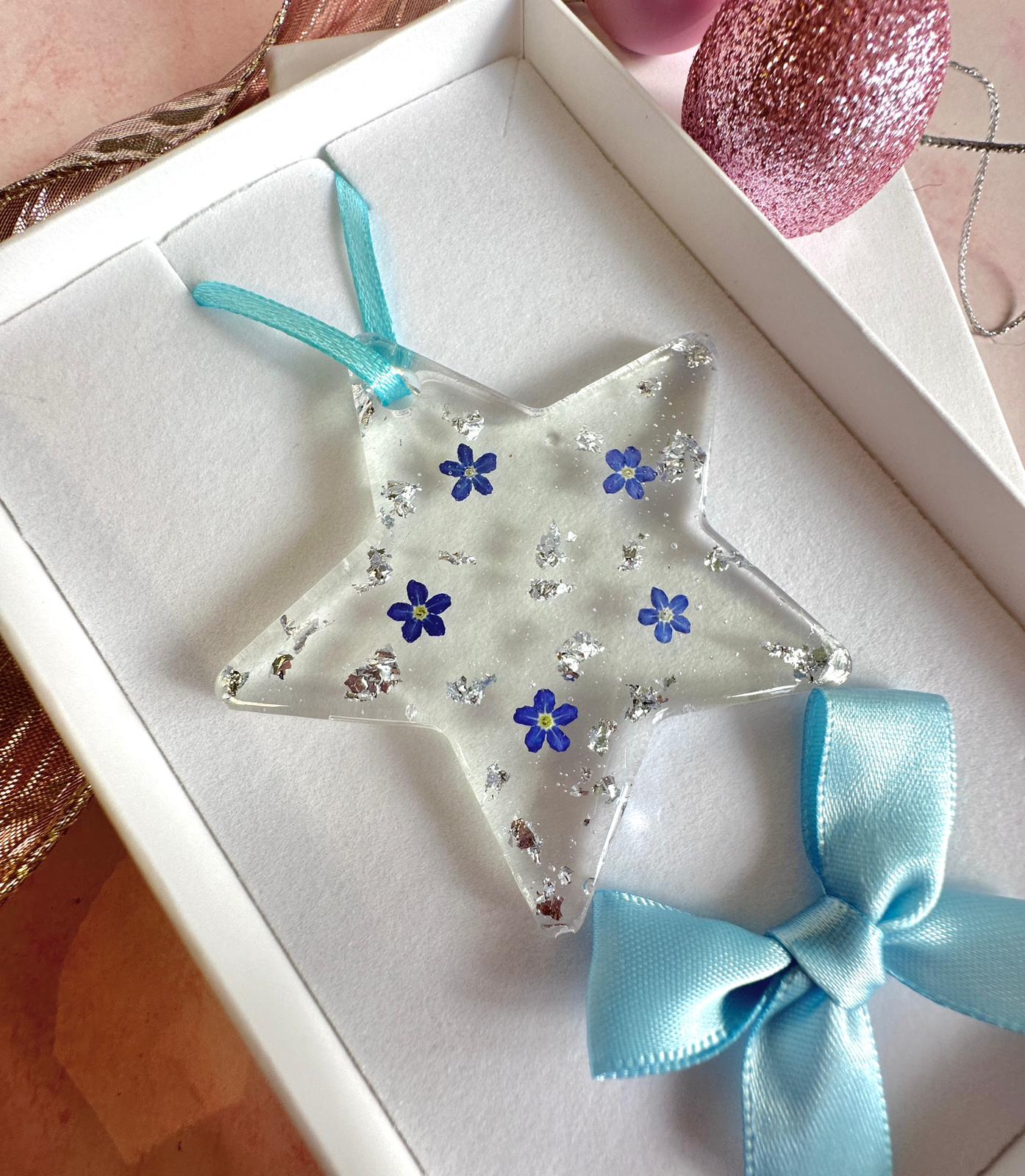 (PRE-ORDER) Forget me not Star Bauble