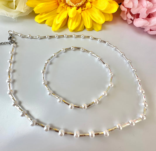 Pearl Silver Twist Necklace & Bracelet set.