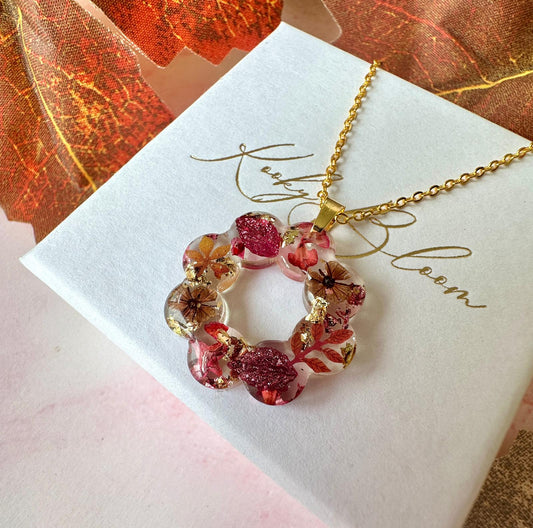Gold autumn wreath bloom necklace