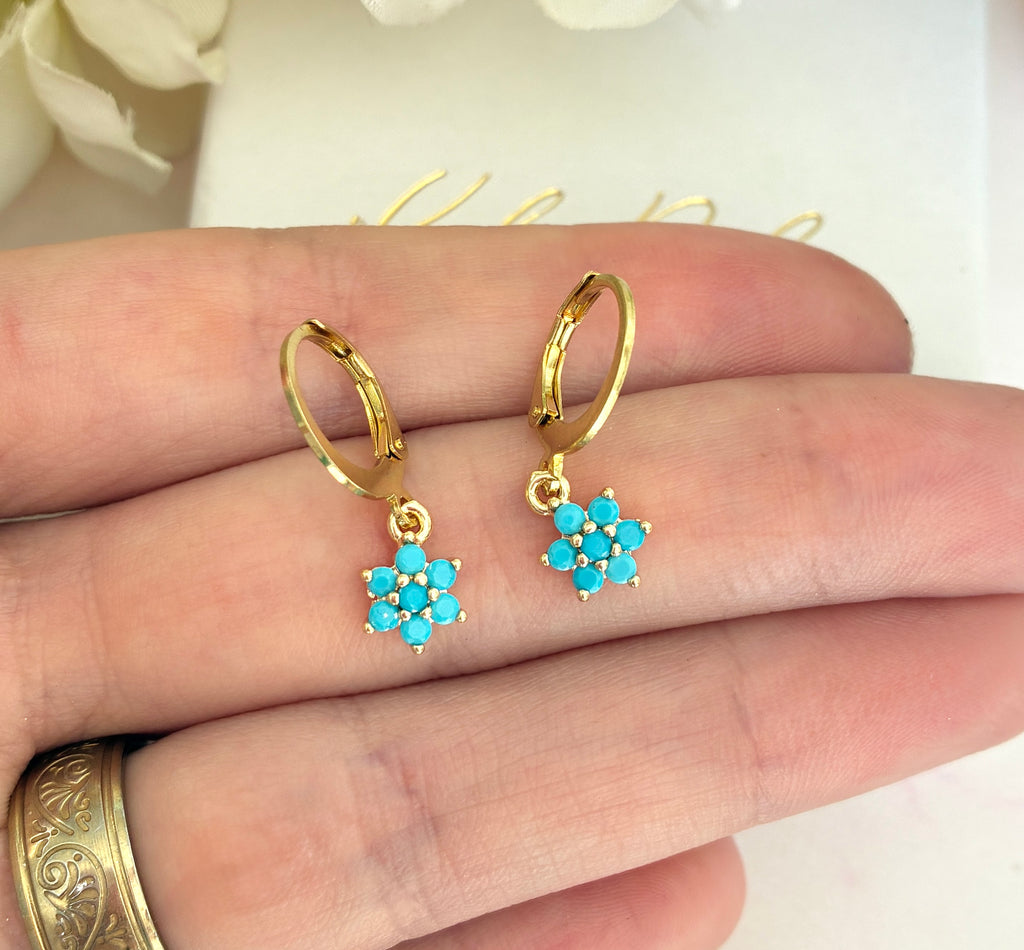 Gold tiny Turquoise CZ flower huggies.