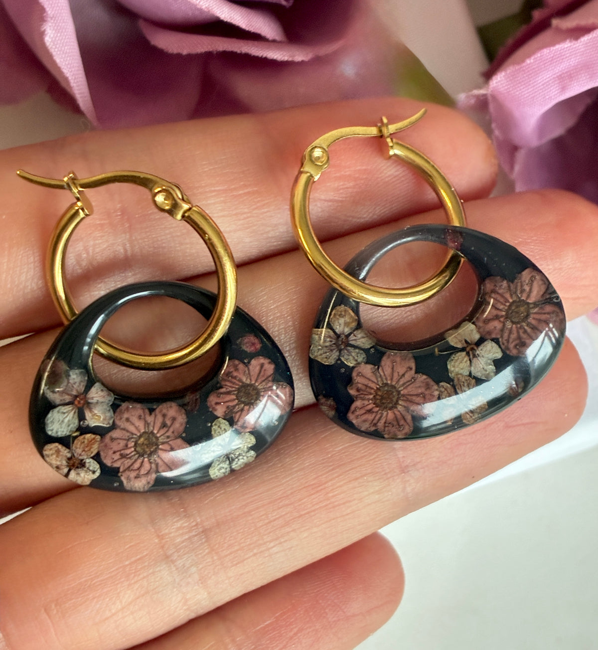 Dark chocolate blossom Oval hoop earrings.
