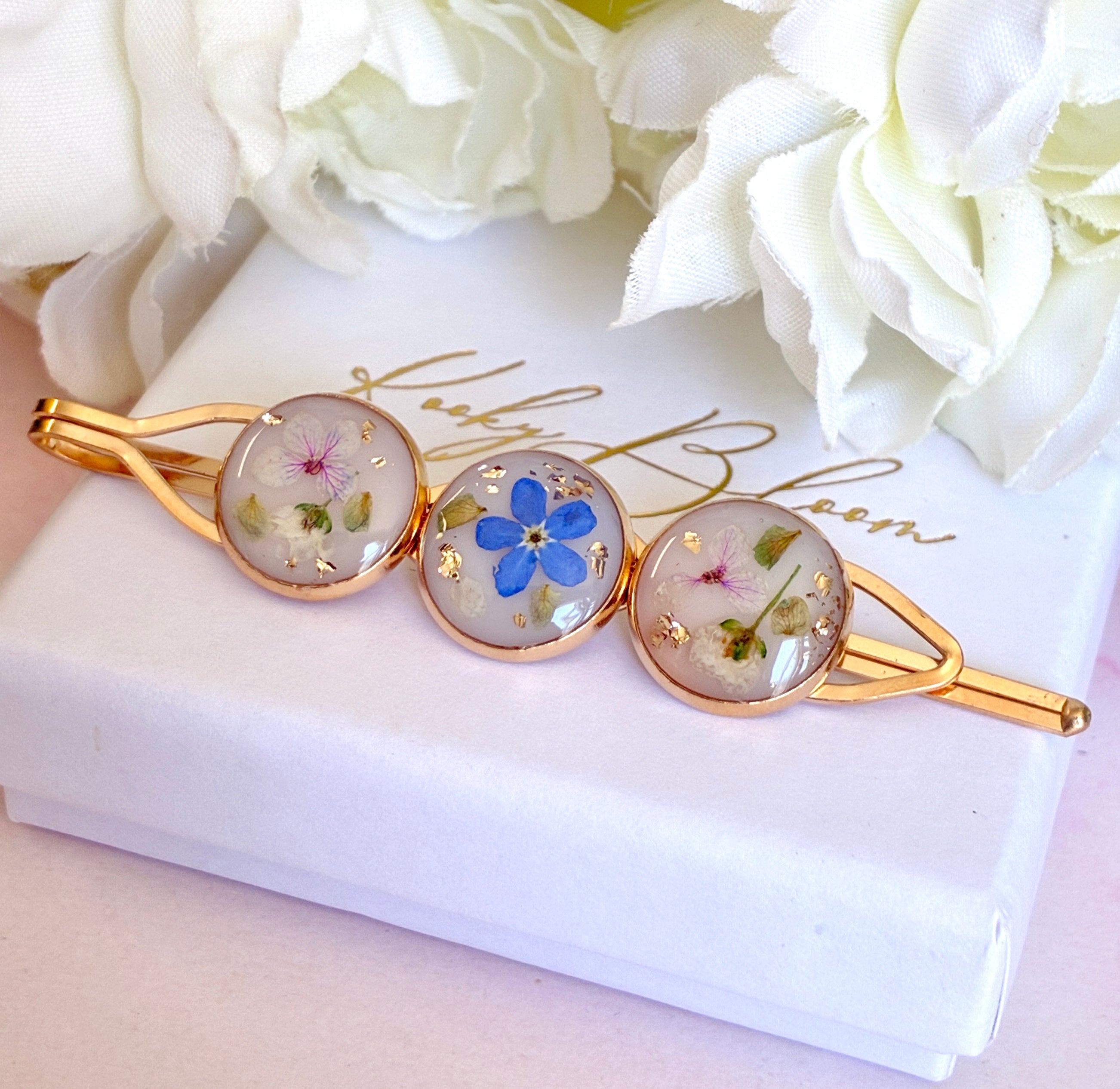 Gold triple forget me not bloom Hair slide