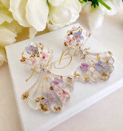 * Limited Edition * Fan drop stud earrings.