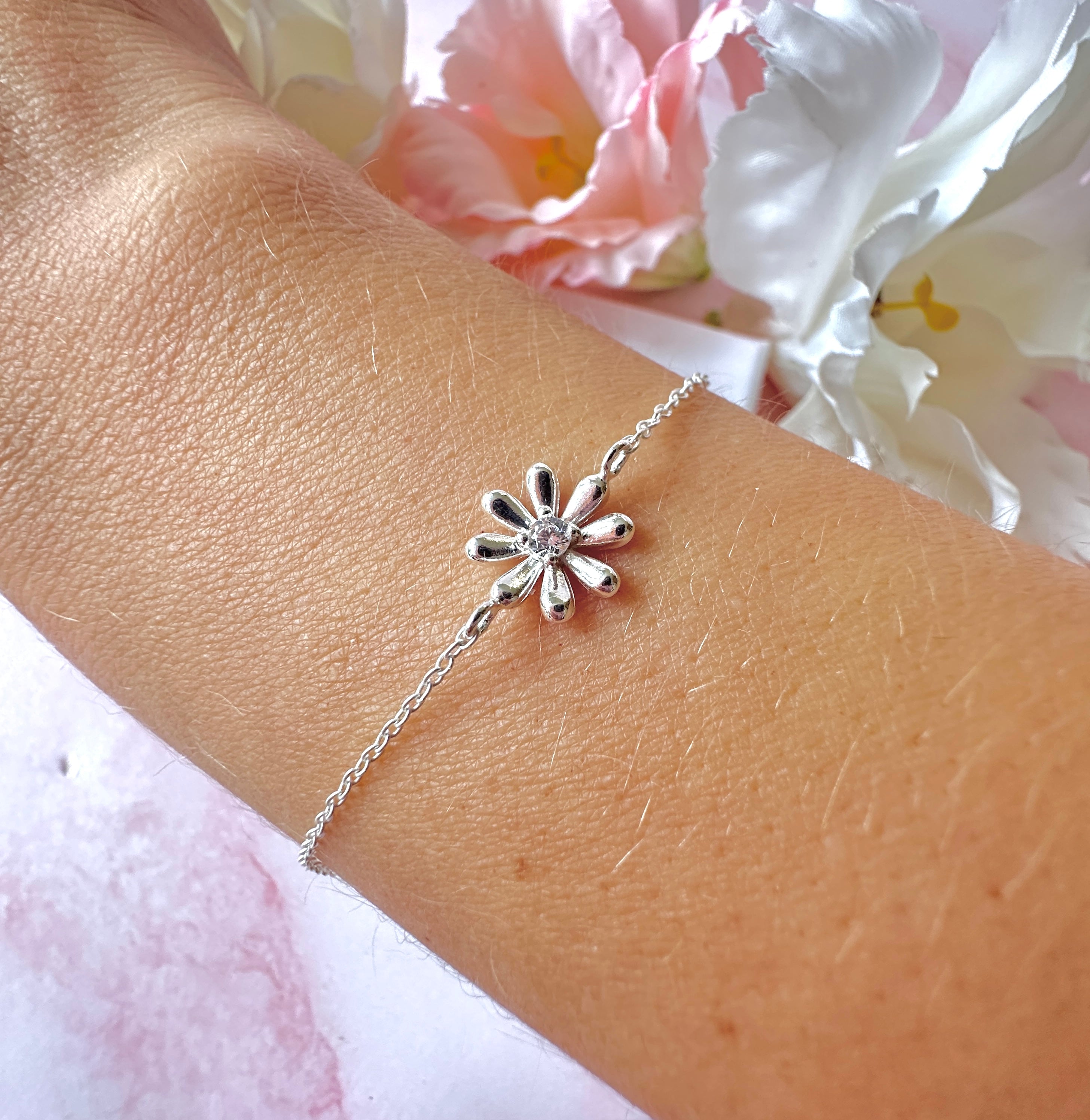 925 sterling silver Daisy Bracelet.