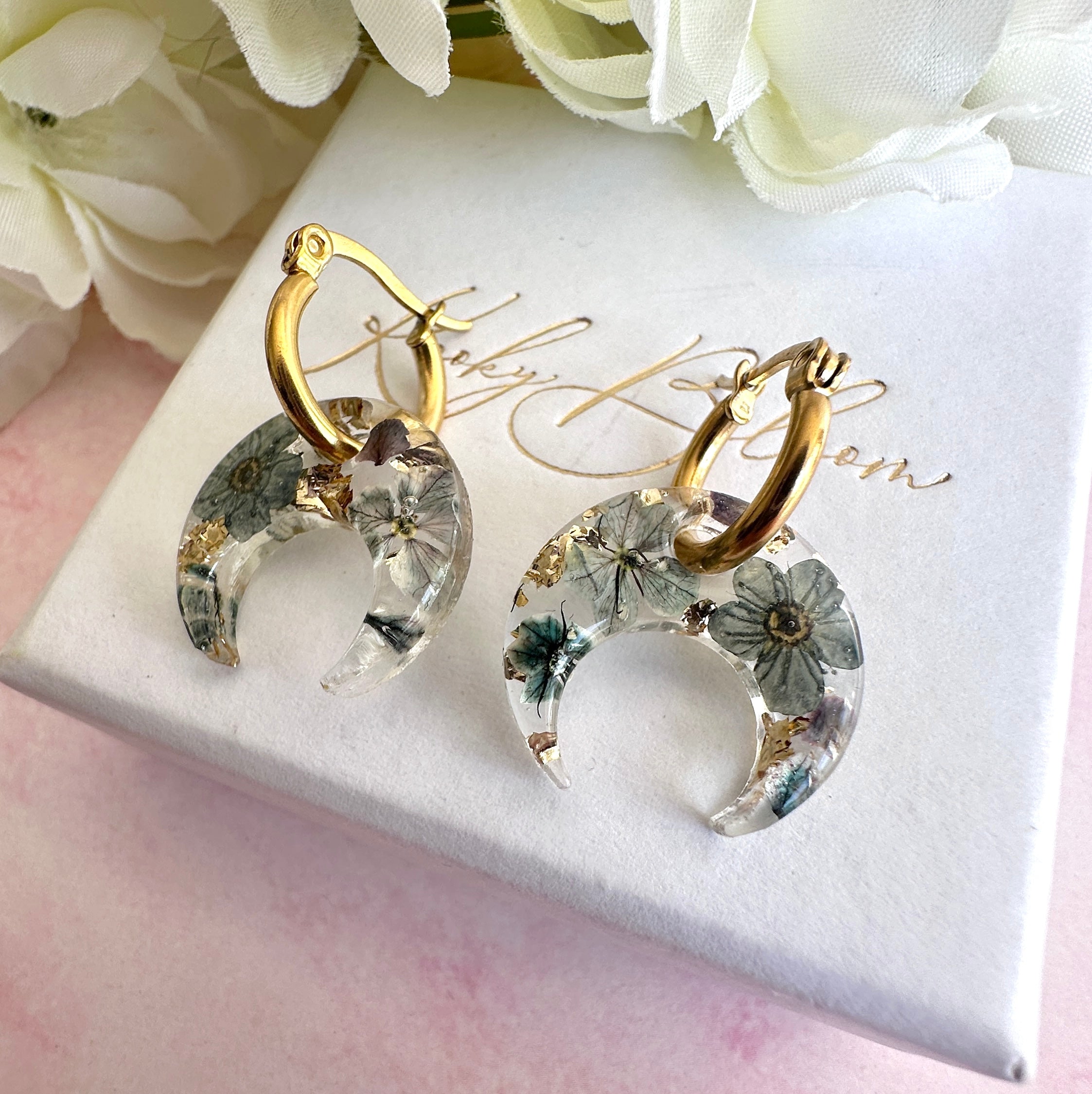 Midnight petal flower crescent earrings