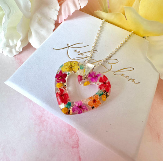 Silver Hawaiian heart bloom Necklace