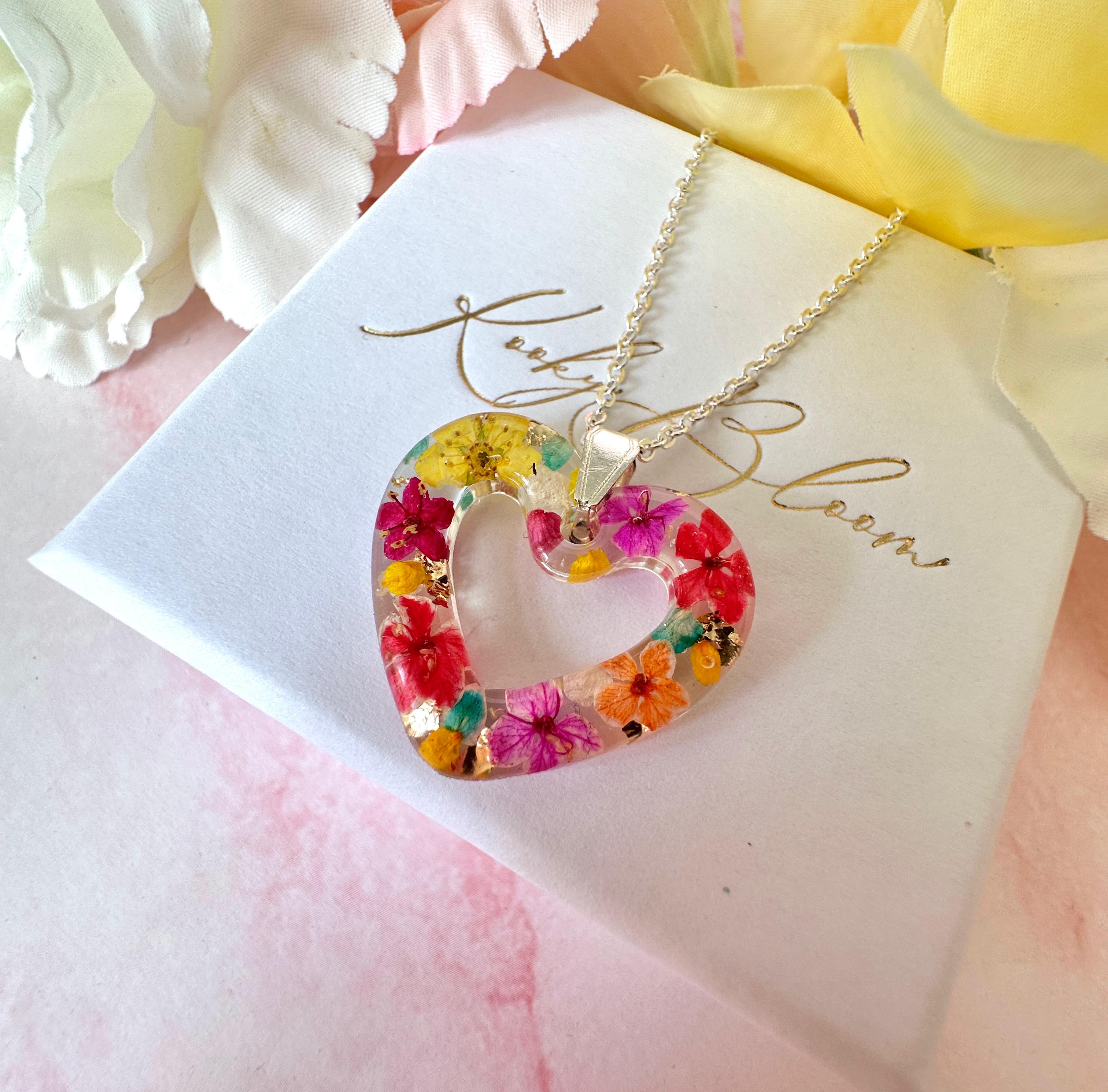 Silver Hawaiian heart bloom Necklace