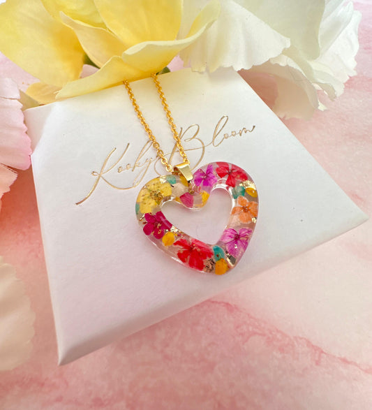Gold Hawaiian heart bloom Necklace