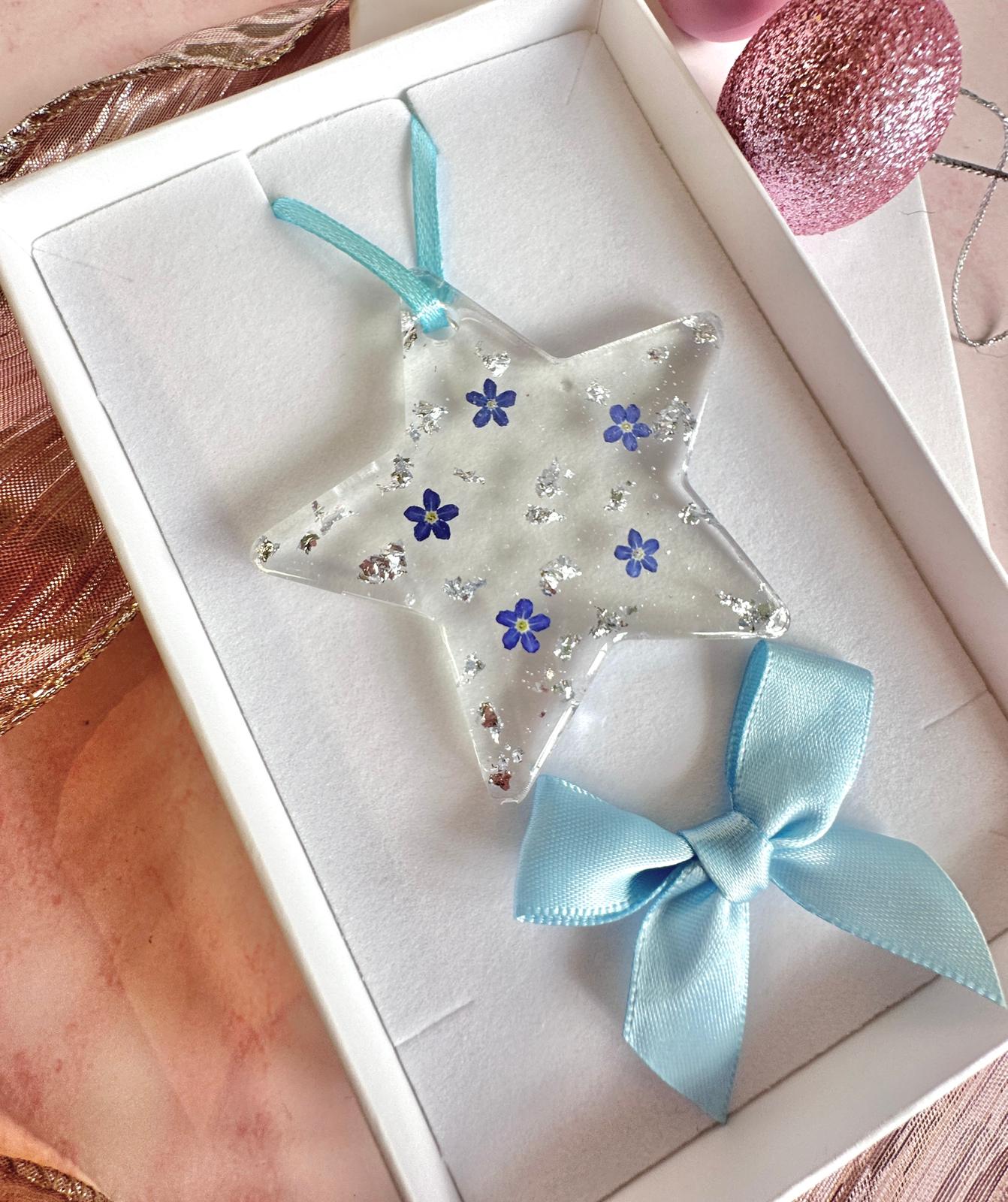 (PRE-ORDER) Forget me not Star Bauble