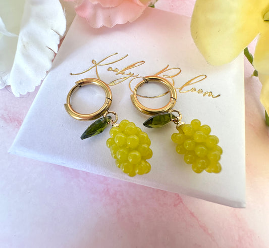 Green grape gold earrings.