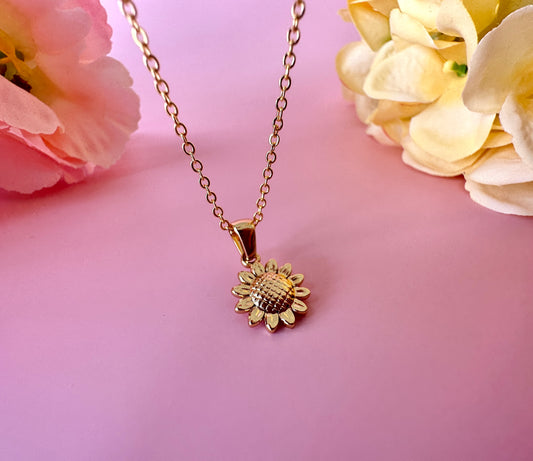 Gold mini Sunflower necklace.