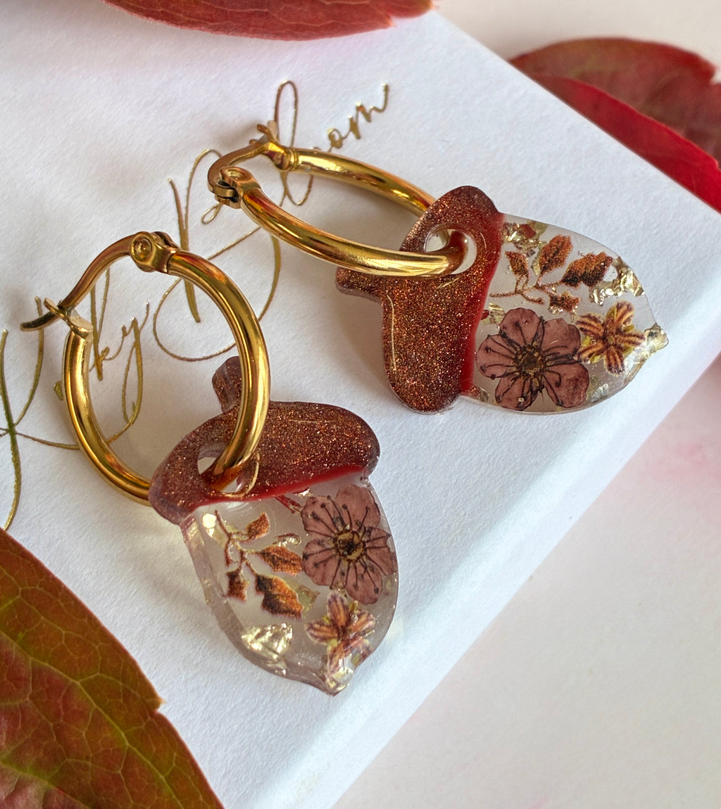 Woodland Acorn Bloom hoop earrings