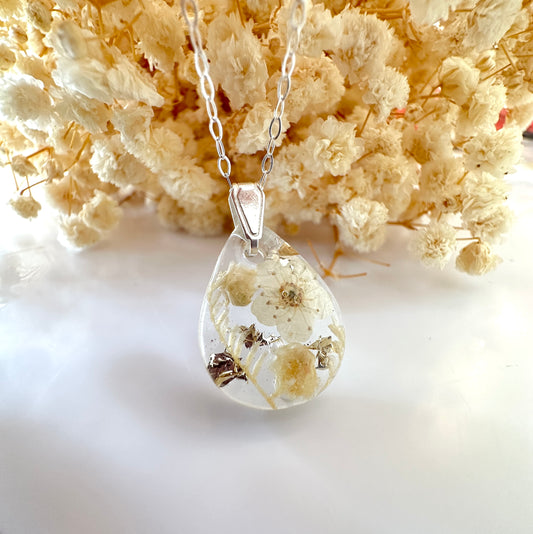 Boho Cream flower Teardrop silver necklace.