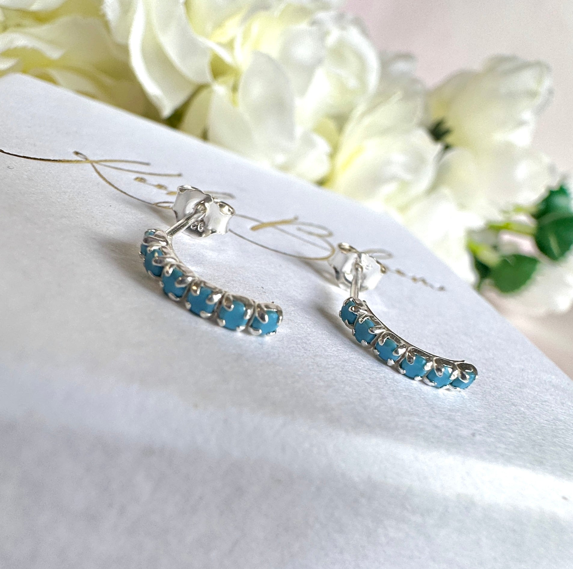 925 Sterling silver Turquoise curved half hoop stud earrings.