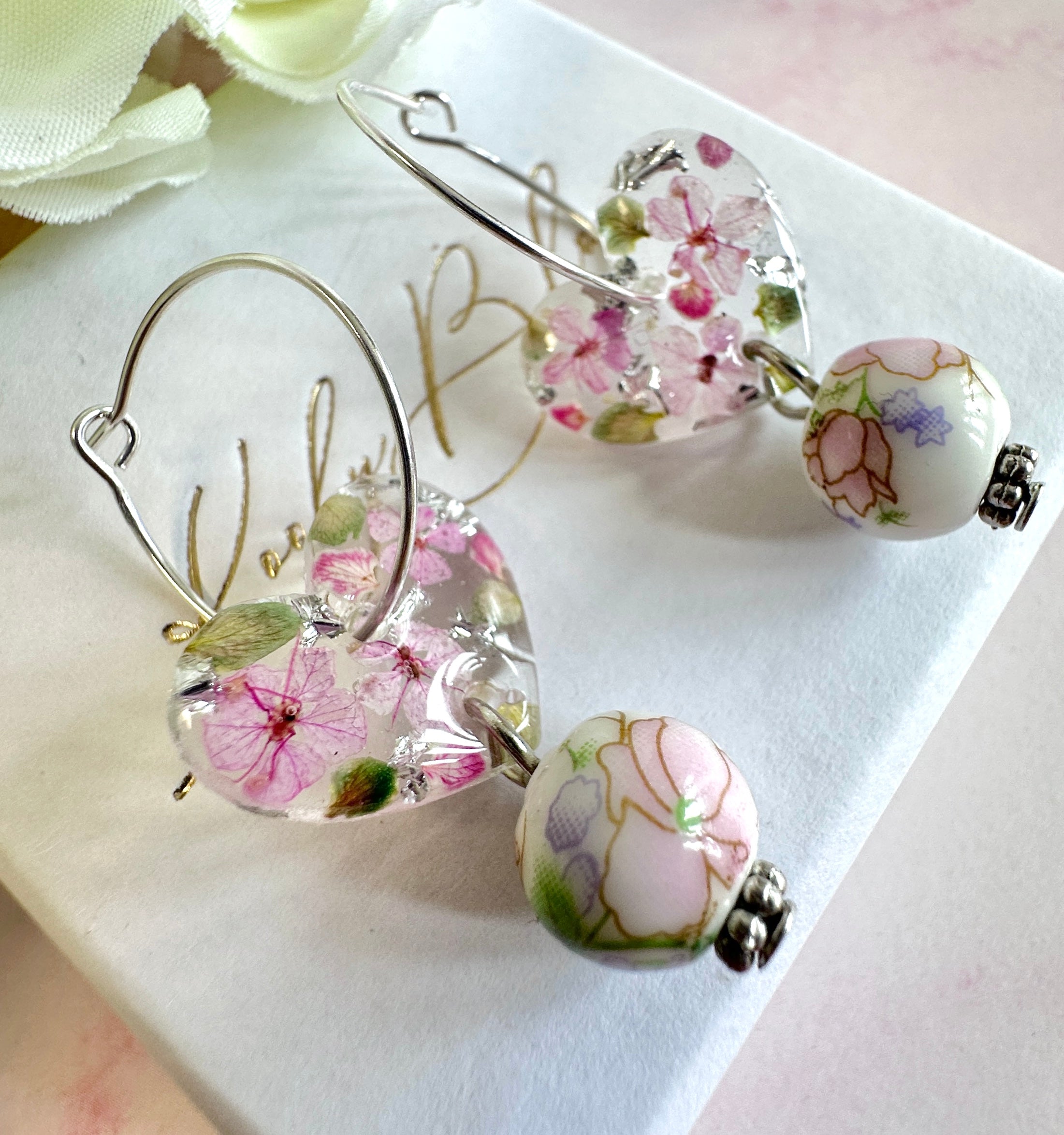 Ceramic bead drop bloom Heart hoop earrings