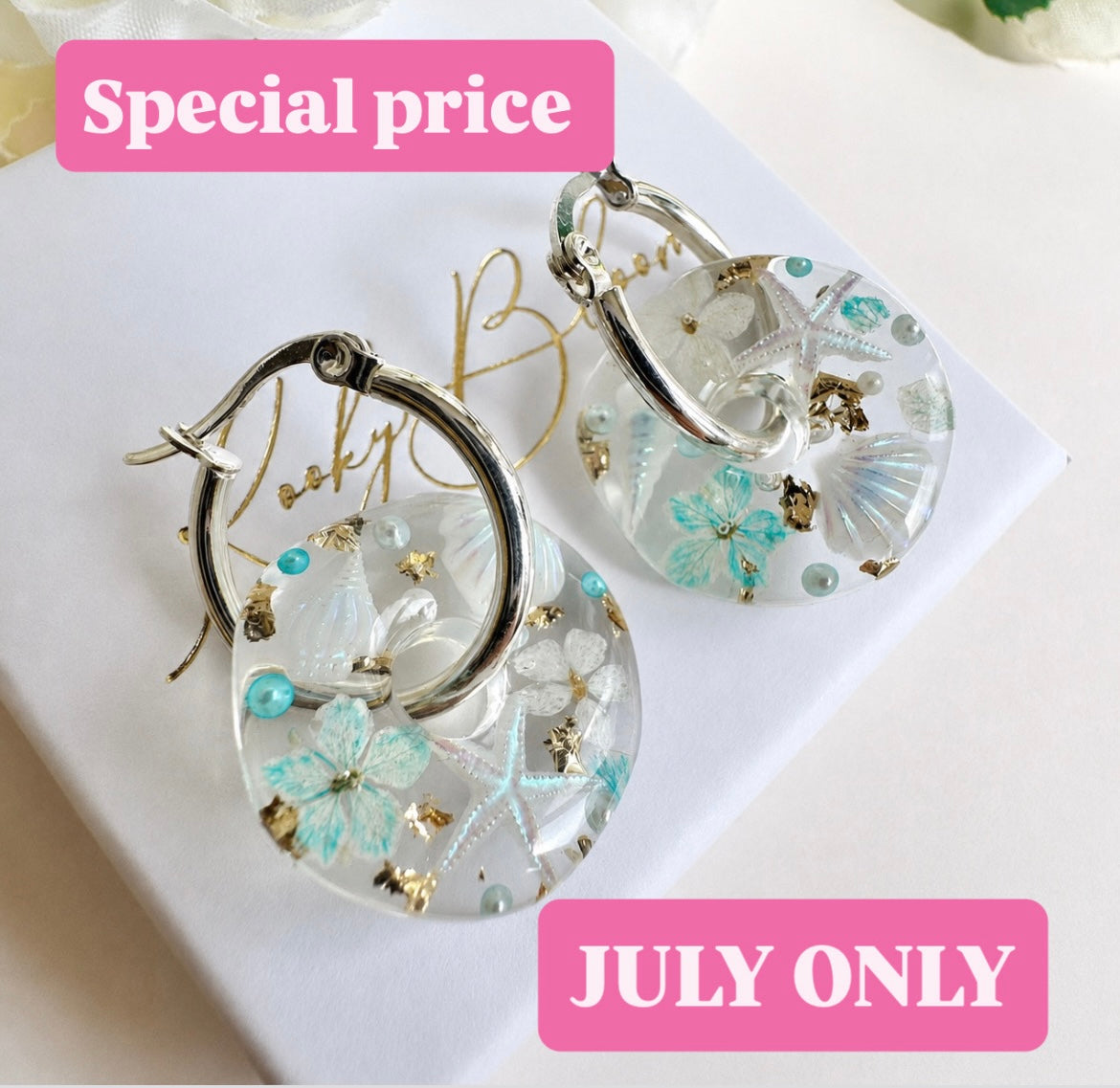 Seaside bloom irregular donut earrings.