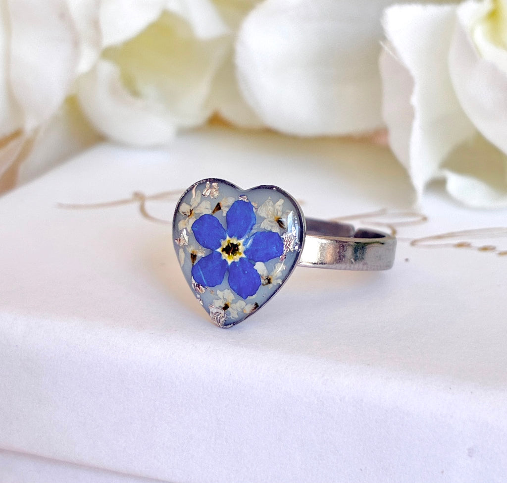 Silver Forget me not flower Heart ring.