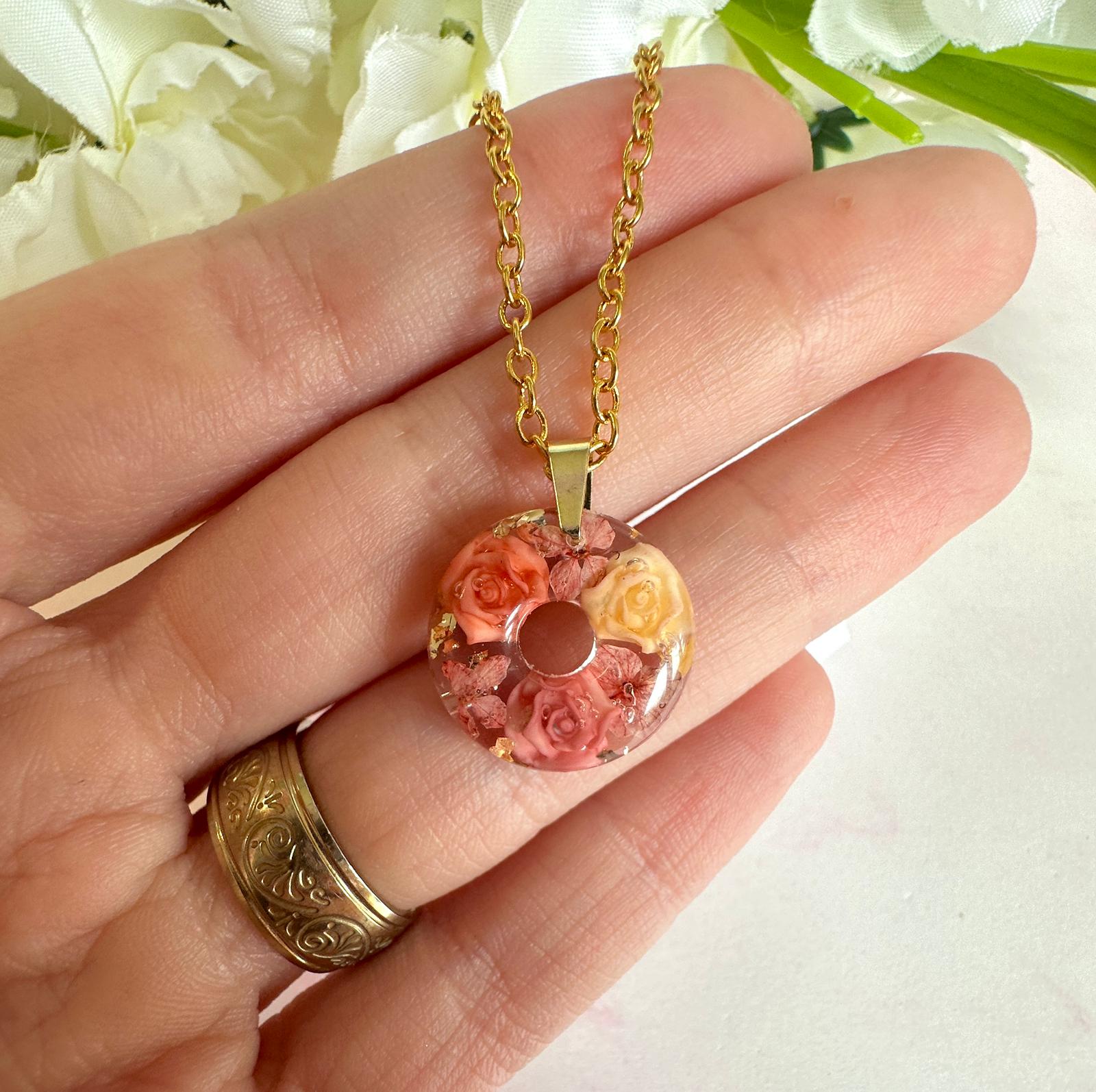 Gold terracotta rose donut necklace