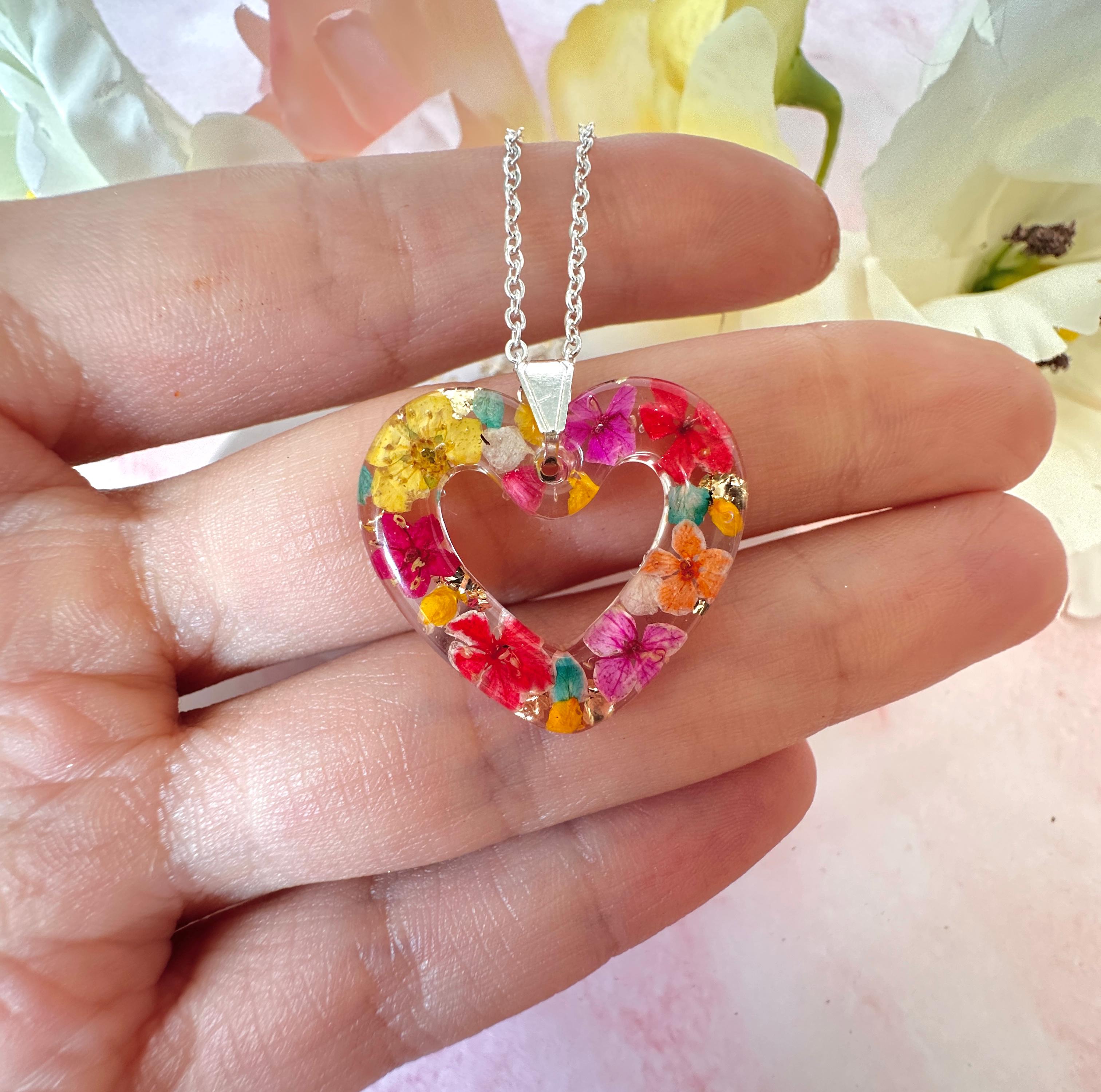 Silver Hawaiian heart bloom Necklace