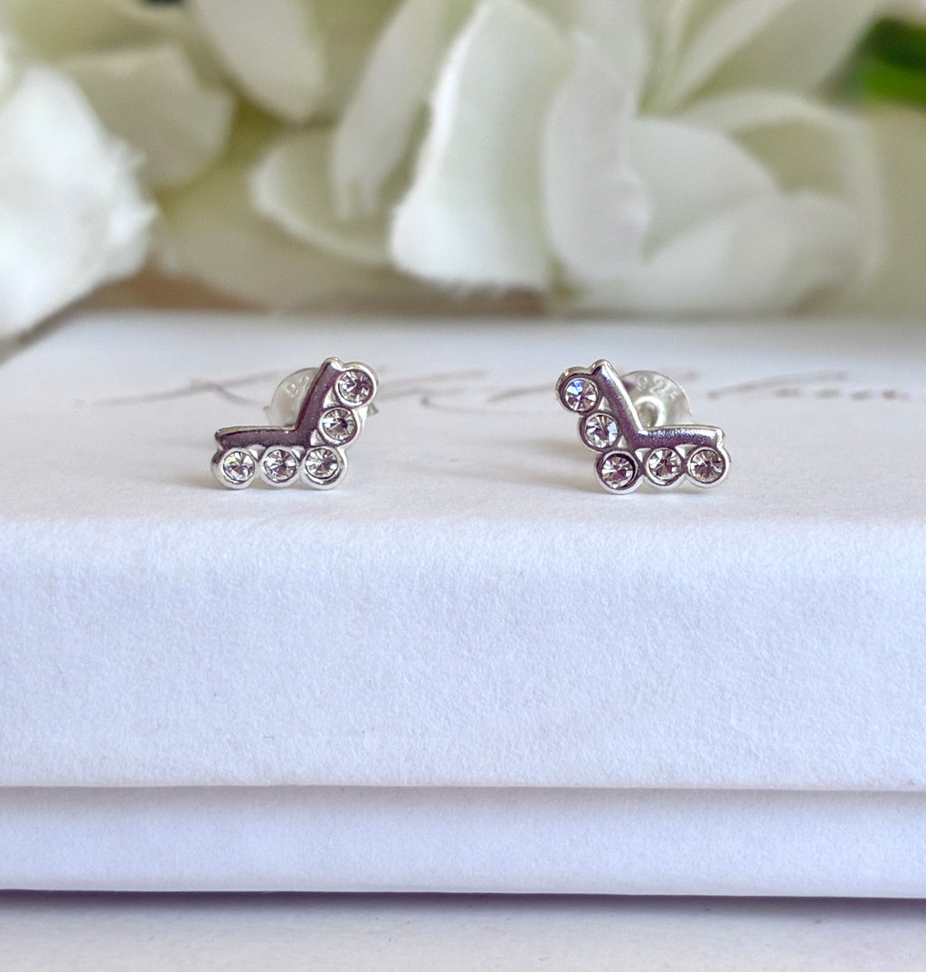 925 sterling silver V Diamanté stud earrings.