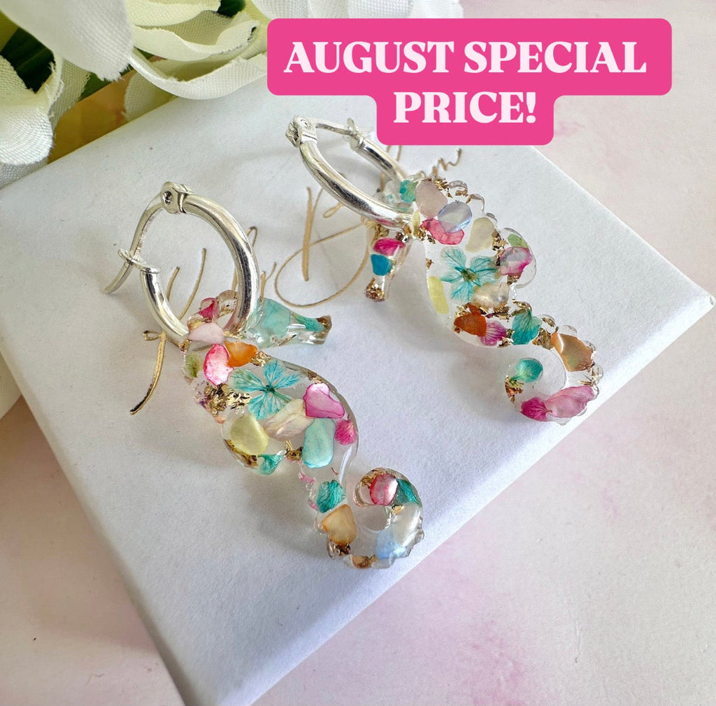 Seahorse real flower & seashell hoop earrings.