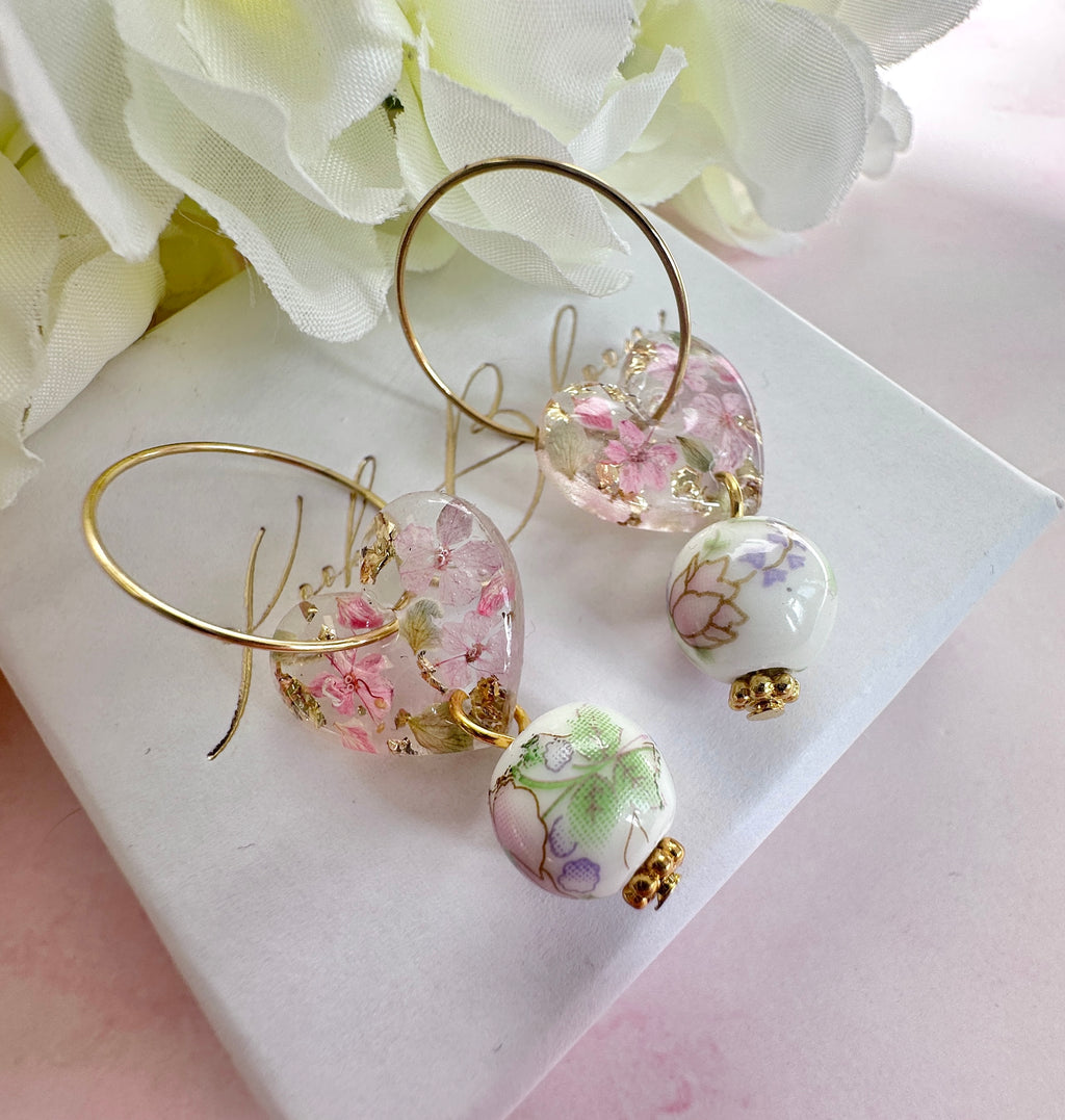 Ceramic bead drop bloom Heart hoop earrings