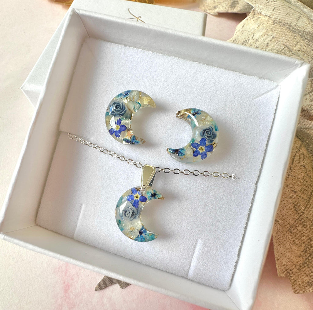 Silver Blue Moon Forget me nots flower Necklace