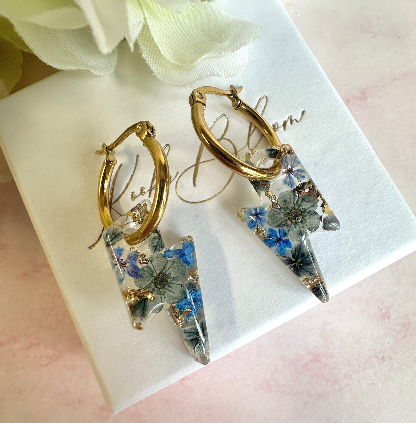 * Limited edition * Stormy bloom Lightning Bolt hoop earrings.