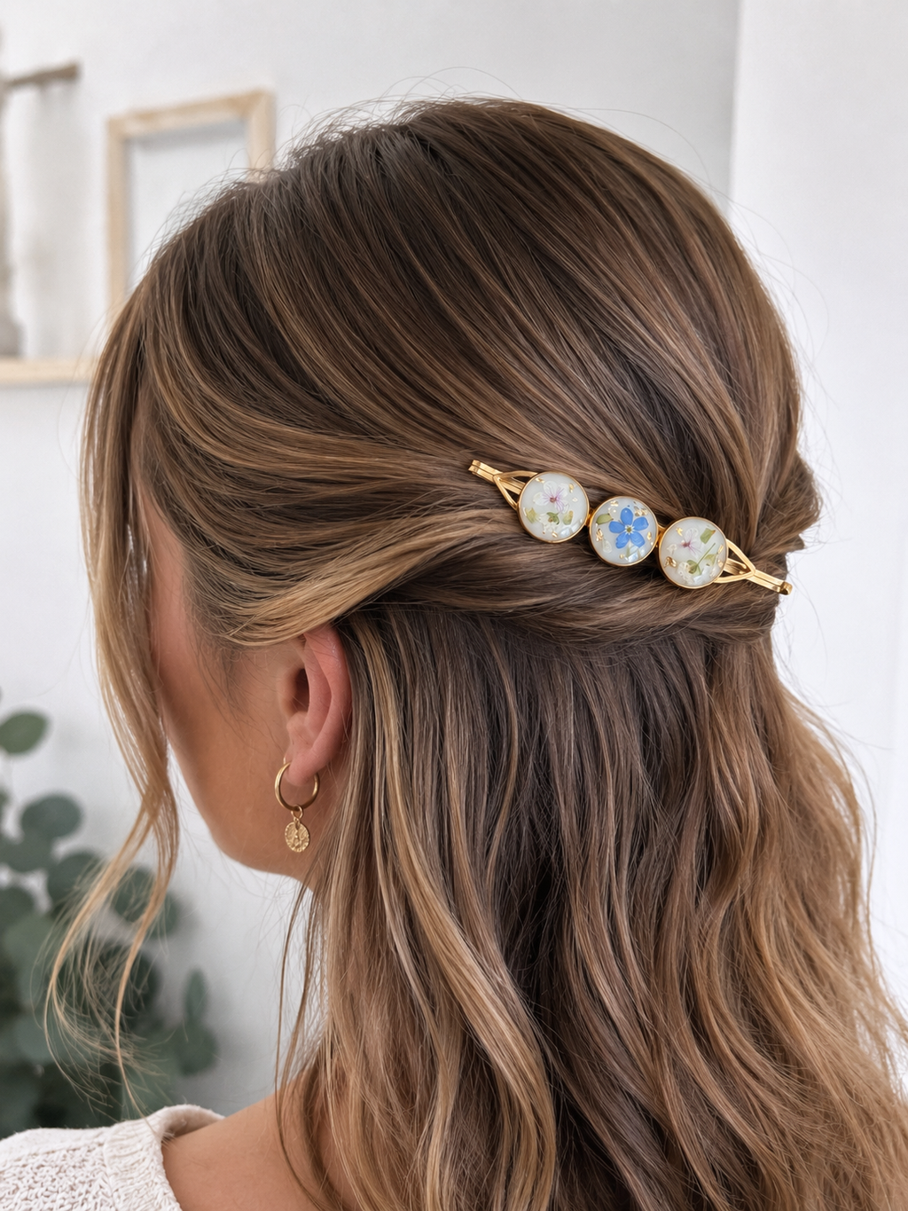Gold triple forget me not bloom Hair slide