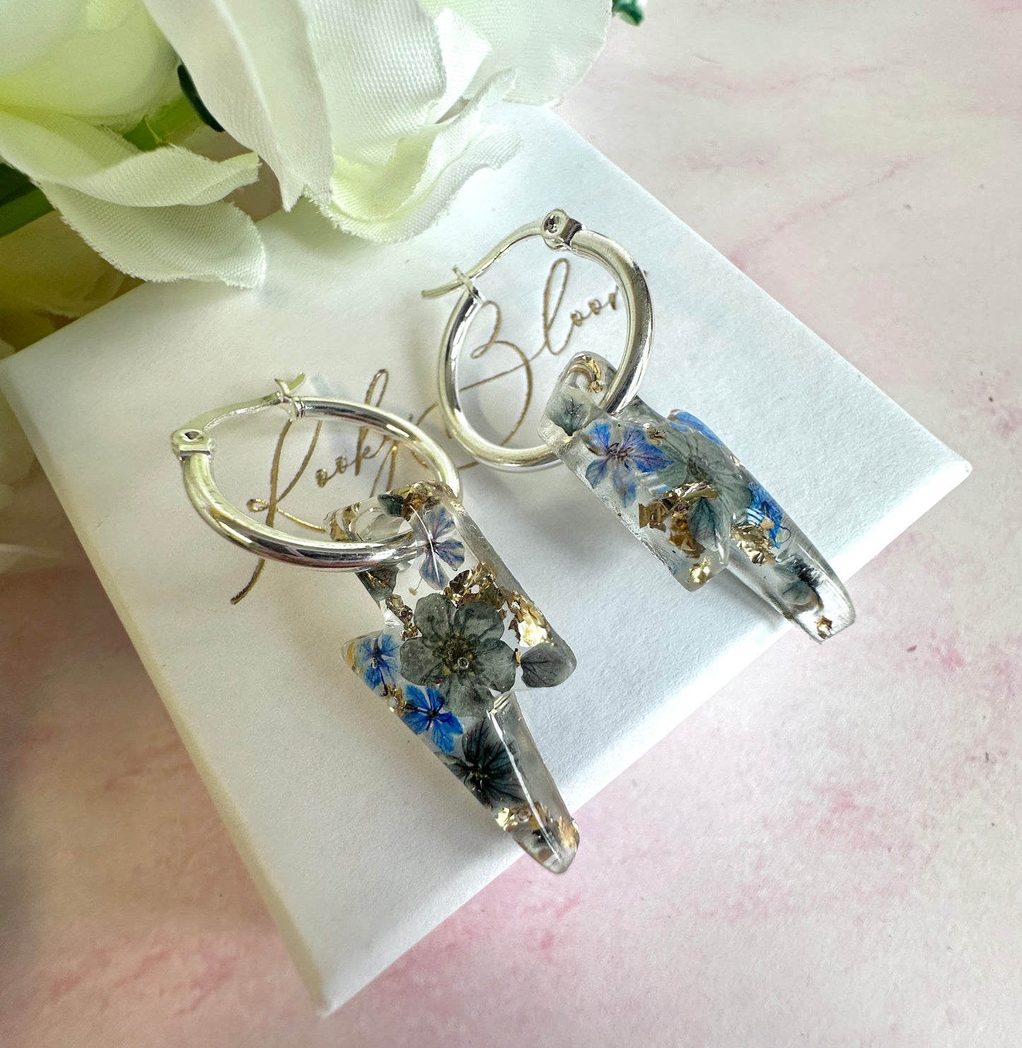 * Limited edition * Stormy bloom Lightning Bolt hoop earrings.