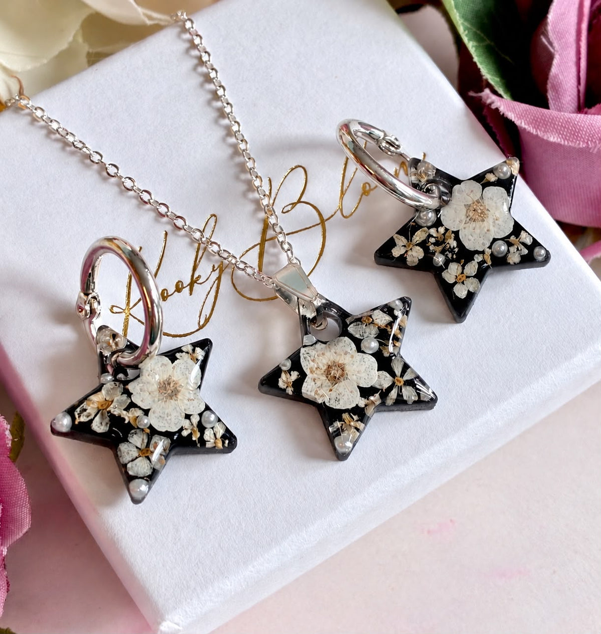 Silver Midnight Pearl Star necklace.