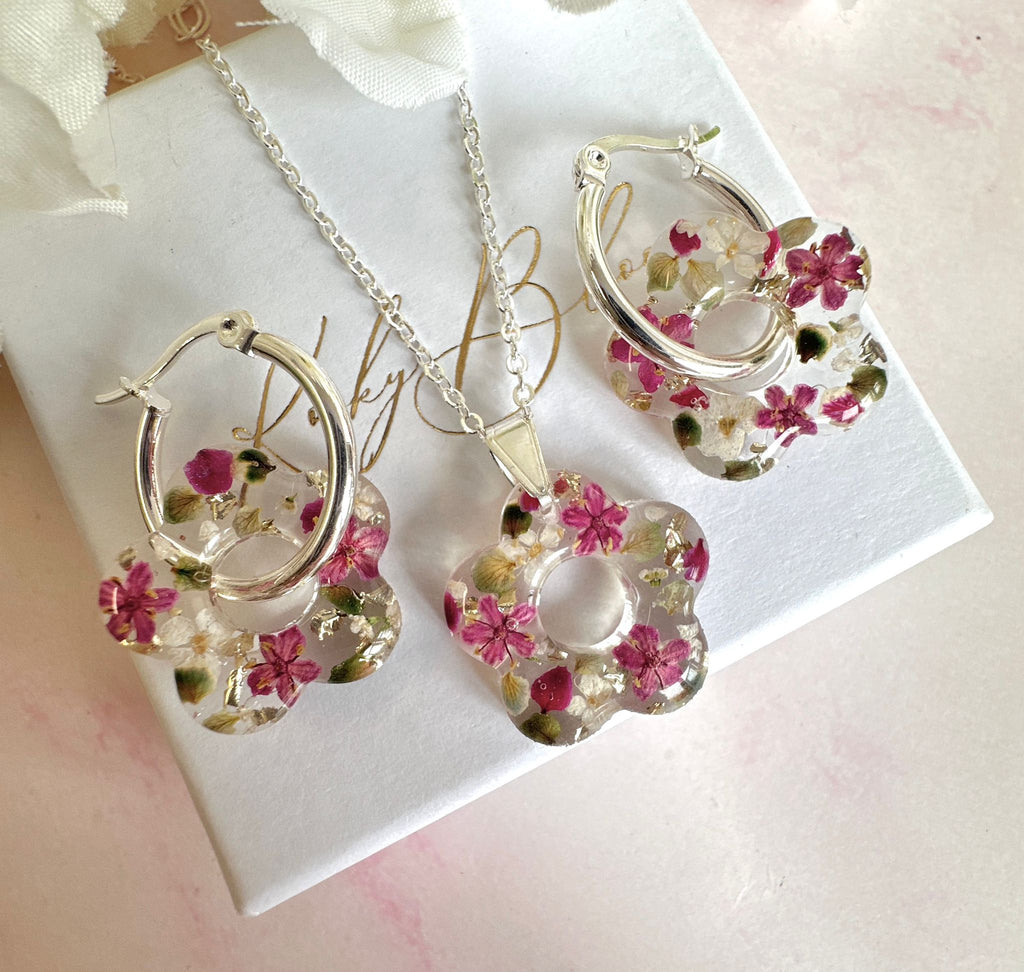 Raspberry ripple Bloom Flower hoop earrings.