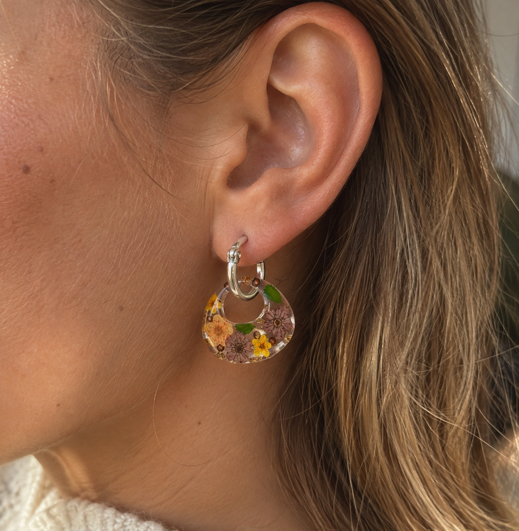 Retro Autumnal Oval hoop earrings